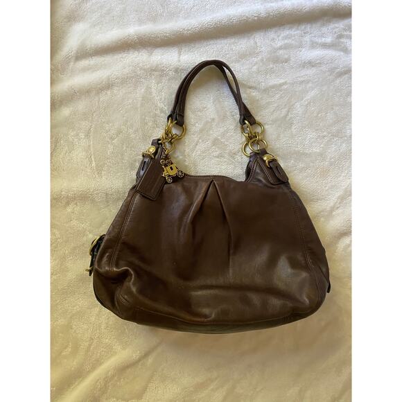 VTG Coach Chocolate Brown Leather Slouchy 90s Y2K Shoulder Bag Purse Key Charm - Picture 1 of 12